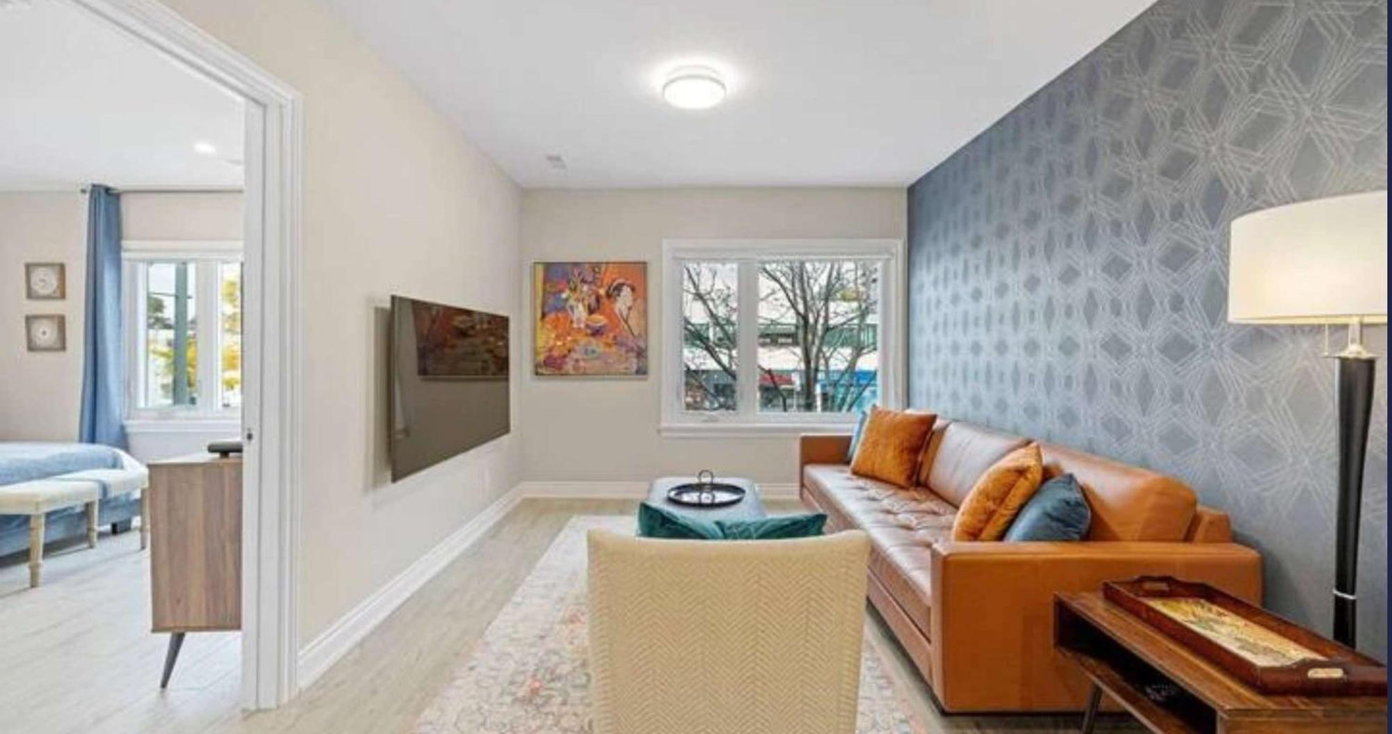 Casa St Clair - Suite -Style Suite W Lrg Patio Toronto Buitenkant foto